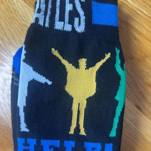 Beatles 3 Pairs Perri's Socks Black and Blue Casual Socks Mens Size 7-12 - Picture 5 of 7